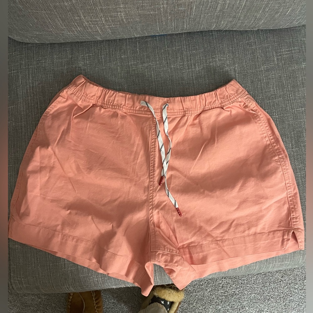 Topo designs pink “dirt” short. Size women’s XL